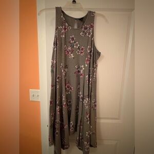 Torrid Gray Floral Midi Dress